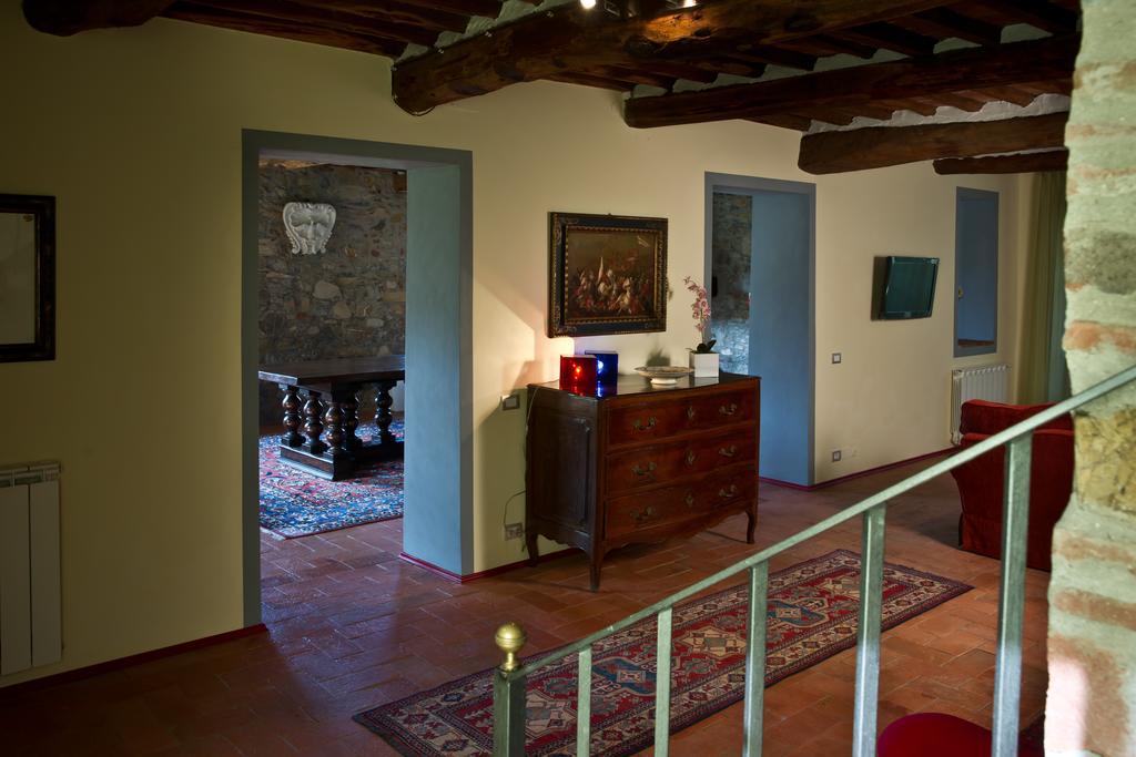 Suite Accommodation Mastiano Luaran gambar