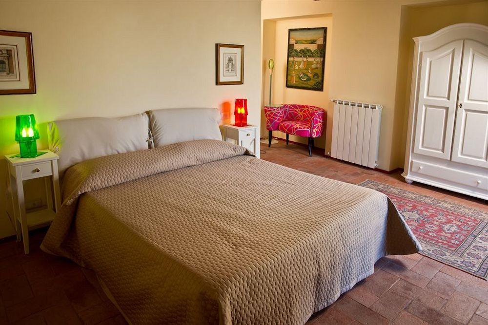 Suite Accommodation Mastiano Luaran gambar